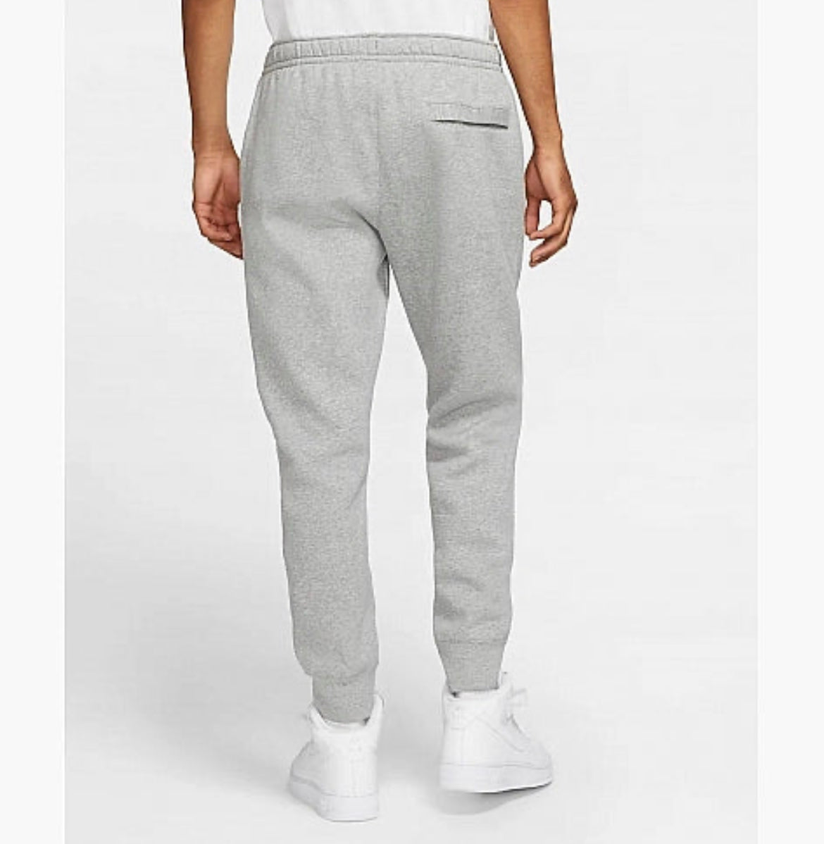 White nike essential online joggers