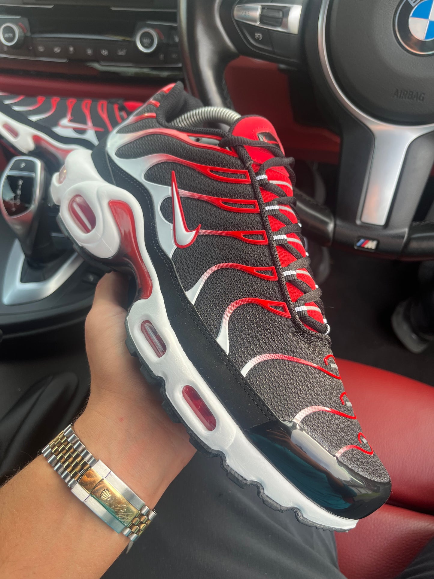 Nike TN - ‘Black/ University Red’