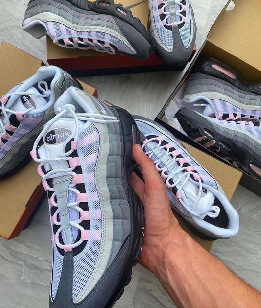 Nike Air Max 95’s - Pink Foam